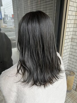 アイリス(IRIS) グレージュ