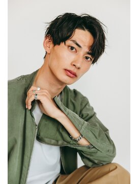 ヴォーグ 小牧店(VOGUE) アッシュブラックセンターパート/20代30代