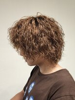 ニアウ 伊勢崎連取店(Niau)&nbsp;メンズミディアムボブハイトーンツイストスパイラルパーマ