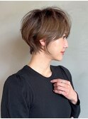 ショートボブ×前髪あり
