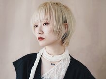 サンク 原宿 表参道(cinq)の雰囲気（#ブリーチダブルカラー[インナーカラー/ハイトーンカラー/原宿]）