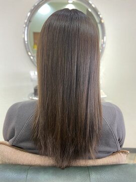 ビィーワンイースト(Be 1 EAST) レイヤーカット