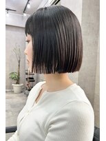 サクラ オモテサンドウ(SAKURA)&nbsp;美髪矯正でつくる切りっぱなしボブ　髪質改善　表参道