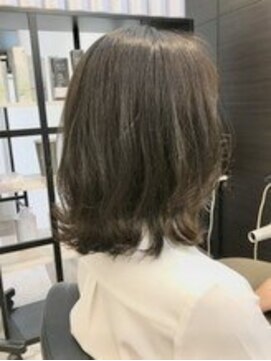 アニー 松戸(ANNI) ホワイトグレージュ/ミニウルフ/デジタルパーマ/チェリーブラウ