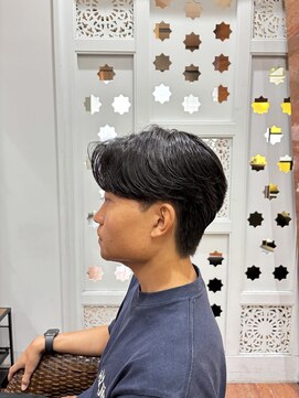 メンズサロンバムオム 名古屋栄店(MEN’S SALON BAMM HOMME) 毛流れセンターパート