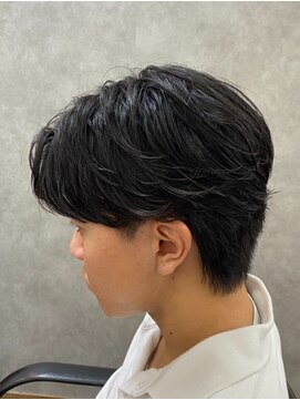 メンズ美容室 タカミ 毛流れ大人感フェザーパーマ