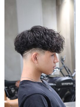 スキルメイト 天神(SKILL MATE) 【SKILL】メンズカット/パーマ/ブリーチ/眉毛/フェザーショート
