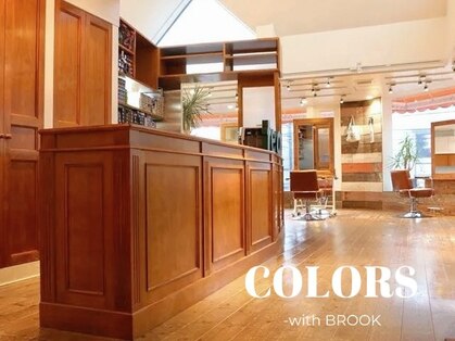 カラーズ ウィズ ブルック(COLORS with BROOK)の写真