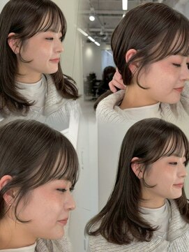 ロイオブジゼル(roi of GiseL) 顔周りカット レイヤー 前髪 オリーブグレー 透明感カラー 20代