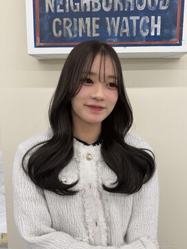 シェノン サントル(CHAINON CENTRE) 黒髪/クラゲヘアー/オリーブグレ 一/小顔／ココアベージュ／梅田