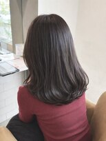 ルトワ(Lutowa)&nbsp;ラベンダーベージュ×ロングスタイル