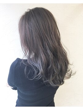 フレアジェネラス(FLEAR generous) 【バイオレット×ラベンダー】柳本麻守