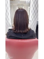 外ハネ　ミディアム　美髪　美人　可愛い