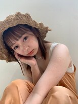切りっぱなし小顔ロングボブカーキベージュ[表参道/表参道駅]
