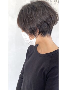 コード(Chord) 白髪ぼかしor大人女性ショート［谷合