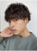 波巻きツイストスパイラルパーマツーブロック刈り上げ