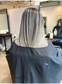 寒色コントラストなバレイヤージュ_ホワイトアッシュ_
