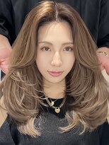 ヨロ 上野(YOLO)&nbsp;ハイライトカラーミルクティーベージュケアブリーチダブルカラー