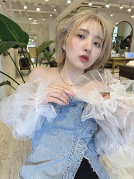 リコバイアフロート(riko by afloat) ハイトーン/外ハネボブ/フェイスレイヤー/ケアブリーチ