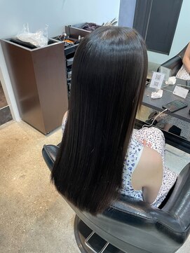 ボンズサロン オモテサンドウ(BONDZSALON OMOTESANDO) 髪質改善&縮毛矯正×酸性ストレート【表参道駅,原宿駅】