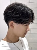 刈り上げマッシュパーマフェザーパーマツーブロックビジネス黒髪