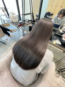ラヴィエ(RAVIE) 【半田・髪質改善】縮毛矯正/トリートメント/マンツーマン