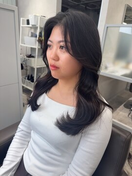 キートス(Kiitos) ★20代30代40代似合わせカット暗髪ロングくびれ巻き