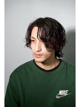 プレミアムバーバー 表参道店(PREMIUM BARBER produce by HIRO GINZA) セミロングスパイラルパーマ