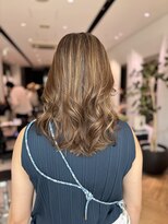 ステア ケース(stair case)&nbsp;コントラストハイライトカラー！