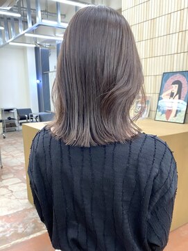 パークレーン アイス イヴェン(park lane ICI yeven) ブリーチなし切りっぱなしボブミディアムレイヤーボブ冬カラー