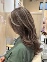 シダ(sida)&nbsp;グレージュコントラストハイライト