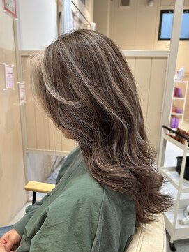 シダ(sida) グレージュコントラストハイライト