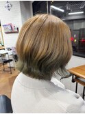 大人可愛い艶髪秋カラーオリーブグリーンくびれウルフレイヤー