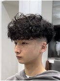 渋谷スペインカールメンズパーマフリンジカットテーパーフェード