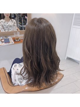 ゲリール 中野店(guerir hair+care) foggy beige long