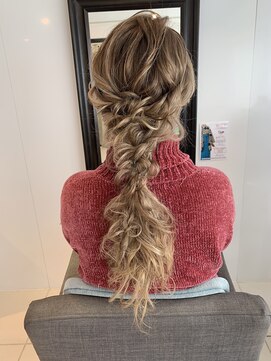 フェリーチェ(Felice) 結婚式　小顔編み下ろし　パーティー　花嫁　二次会　ブライダル