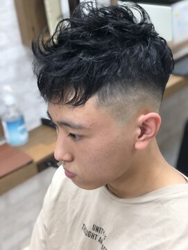 イルファ 北野田店(ehl：fa) スキンフェード