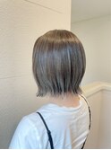 20代30代40代抜け感ショートレイヤーミルクティベージュ