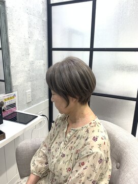 イーズ バイ インス(Yeeee.s by INCE) 白髪ぼかし/白髪改善カラー/ショート/透明感カラー/脱白髪染め