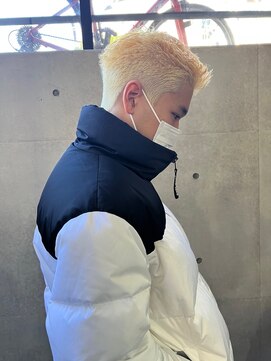 ロイジー(roijir) スパイキーショート×金髪