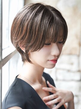 カライング(ing) 大人可愛いマッシュショートボブウルフカット◎30代40代50代60代