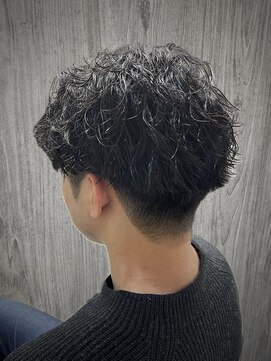 ゴート 香椎(GOAT) メンズカット/パーマ/ニュアンス/フェザー/フェード/20代/30代