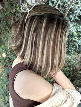 ディモアンド 表参道(Dimo&) xハイライト/イメチェン/ホワイトブロンド/外ハネボブ/美髪/