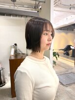 ローマージングウマエ(ROAMER jingumae)&nbsp;切りっぱなしボブ