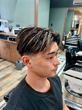 スタンドバーバー 柏(STAND BARBER) リバースセンターパート/ニュアンスパーマ/ダウンバング/柏