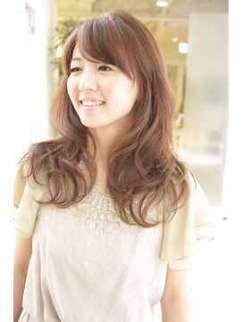 アルティインターナショナル(ALTI INTERNATIONAL) 甘すぎない浮遊感の愛されロング〈旭川〉