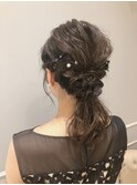 ポニーテール アレンジ