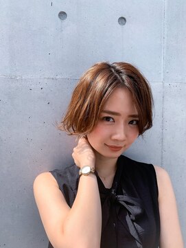 ホワイエ(Foyer) 大人ショート