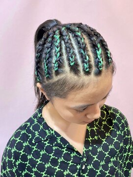 どぅ～す 梅田店 コーンロウ