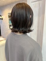 キャアリー(Caary)&nbsp;福山人気caaryカーキグレージュブリーチなし暗髪艶髪前髪あり